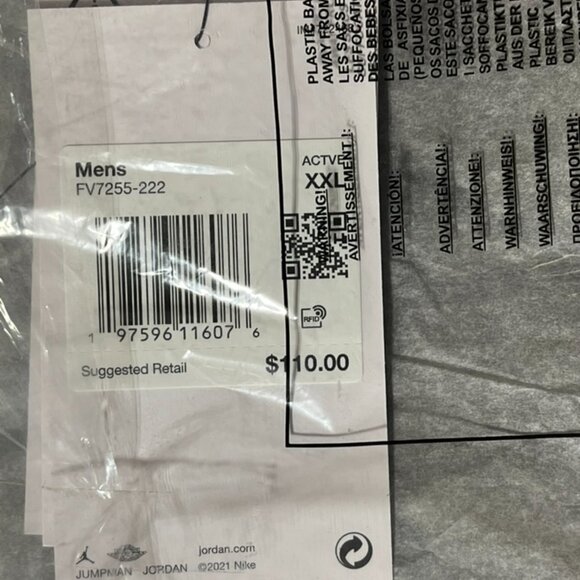 New with Tags Nike Jordan Essentials Chicago Men's Trousers in Medium Olive - Picture 4 of 6